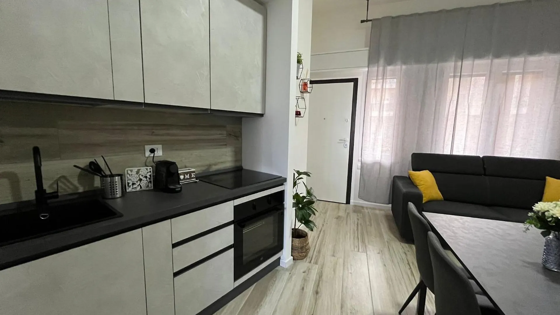 Apartment Bilo La Corte - Nuovo Delizioso Bilocale A Sesto Ulteriano San Giuliano Milanese Italy